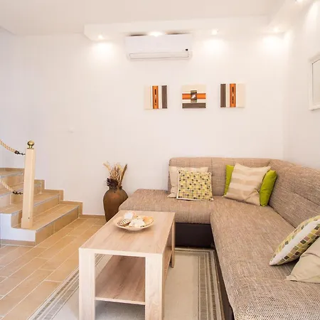 Vakantiehuis Pet Friendly In Sveti Vid-Miholjice