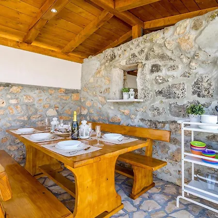 Pet Friendly In * Sveti Vid-Miholjice