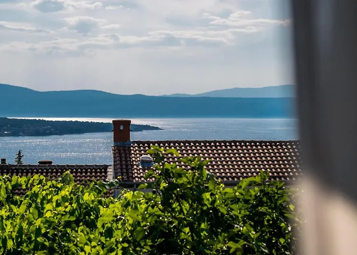 2 Bedroom Amazing In Prázdninový dům *